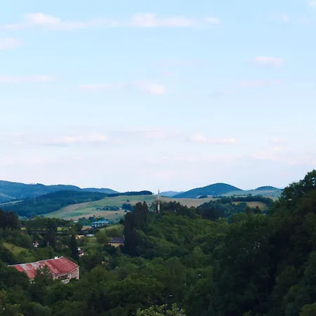 Stiavnicky Dom Pod Lipami Banská Štiavnica
